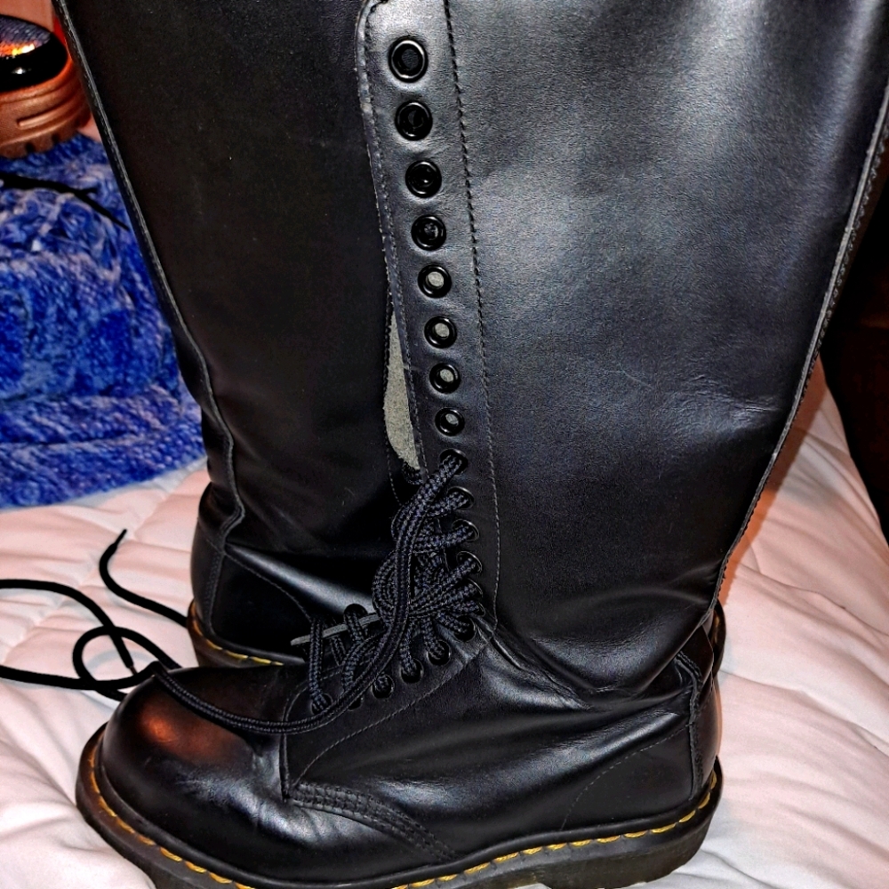 Calve high dr. Marten boots